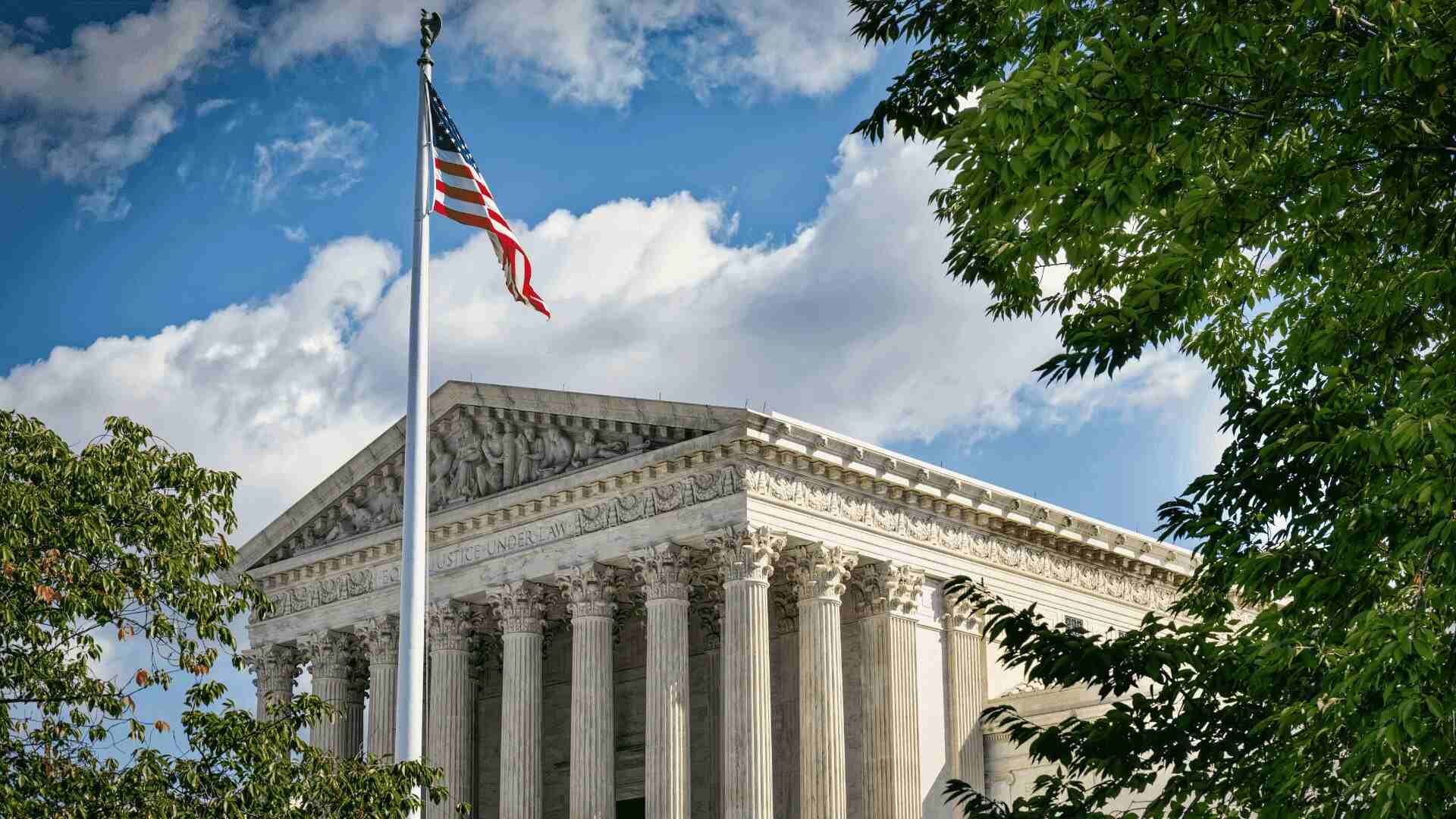 US Supreme Court Landmark Ruling Shields Trump from Prosecution